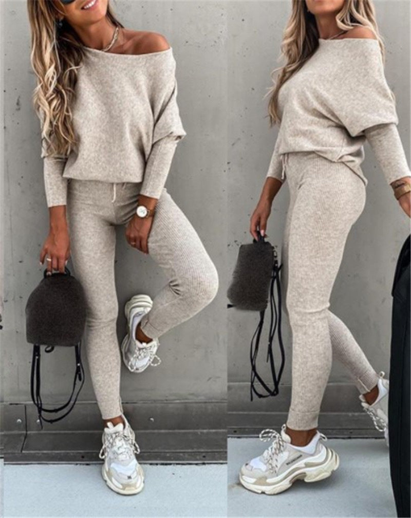 Autumn Chic Women's Knit Suit Set Simply good