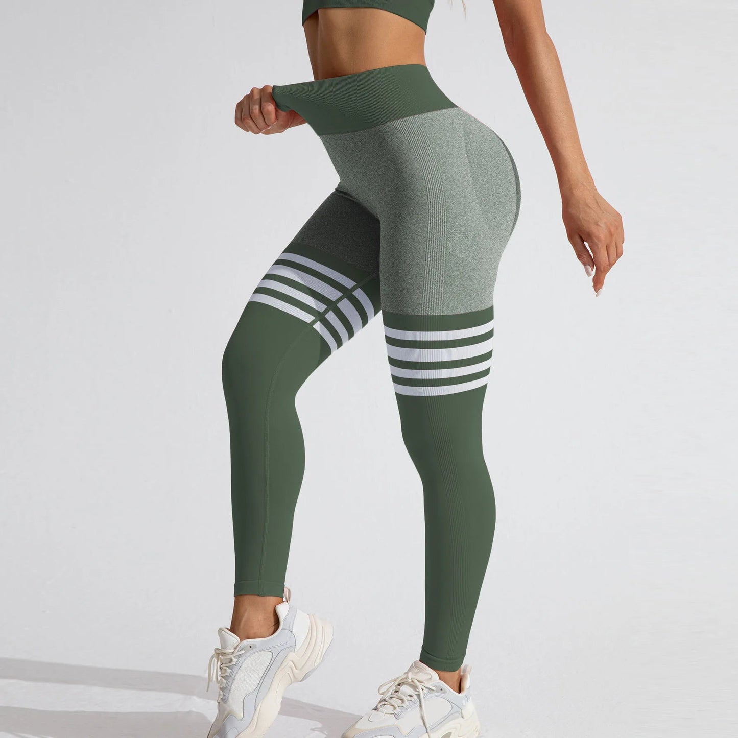 V-Back Athletic Leggings Simply good